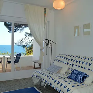 studios-prestige-cala-llevado.topcostabravahotels.com/