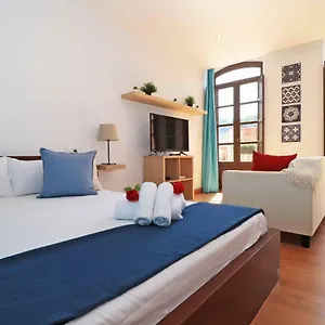 del-parque-flats-estudio-lagunillas.1costadelsol.com/